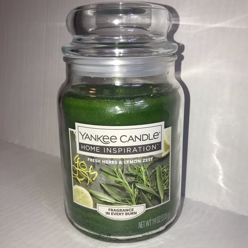 Yankee Candle “fresh herbs and lemon zest” scent